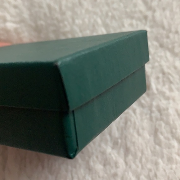 New in box silver Snowman Pin/Brooch Holiday - Picture 11 of 11